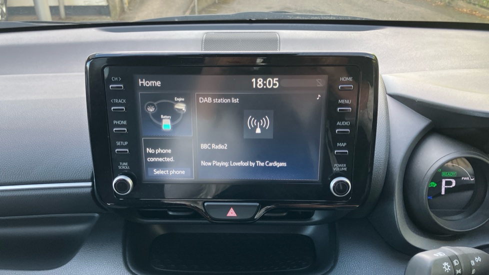 Toyota Yaris 1.5 Hybrid Design 5dr CVT Hybrid Hatchback - Image 9