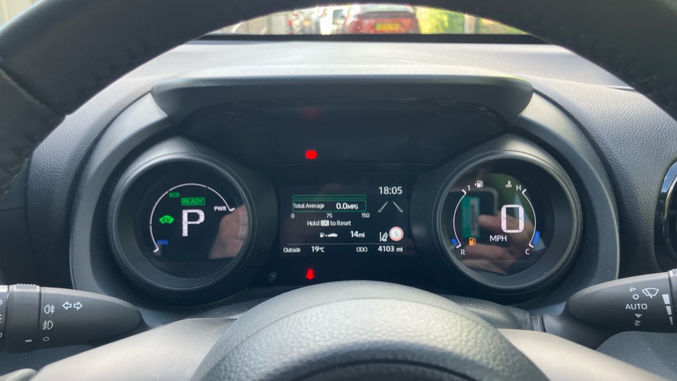 Toyota Yaris 1.5 Hybrid Design 5dr CVT Hybrid Hatchback - Image 11