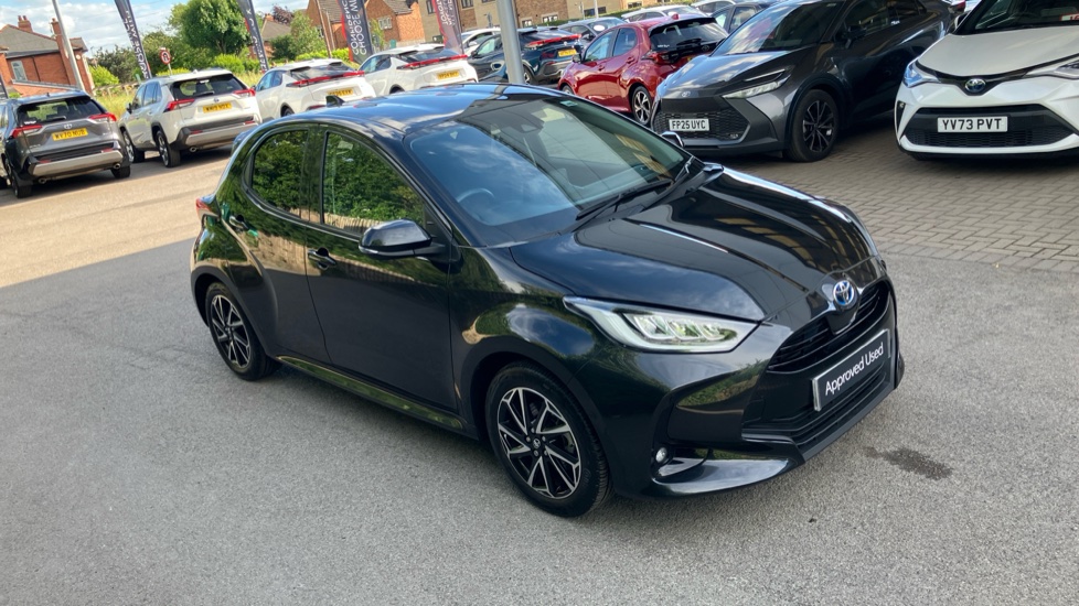 Toyota Yaris 1.5 Hybrid Design 5dr CVT Hybrid Hatchback - Image 29