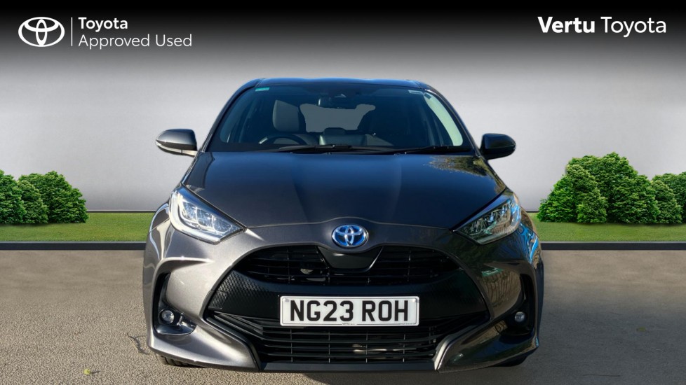 Toyota Yaris 1.5 Hybrid Design 5dr CVT Hybrid Hatchback - Image 22