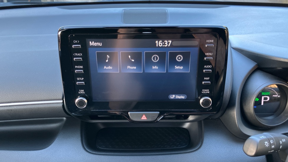 Toyota Yaris 1.5 Hybrid Design 5dr CVT Hybrid Hatchback - Image 39