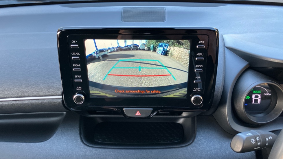 Toyota Yaris 1.5 Hybrid Design 5dr CVT Hybrid Hatchback - Image 41