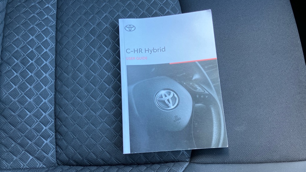 Toyota C-HR 2.0 Hybrid Design 5dr CVT Hybrid Hatchback - Image 27
