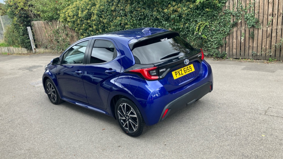 Toyota Yaris 1.5 Hybrid Design 5dr CVT Hybrid Hatchback - Image 31