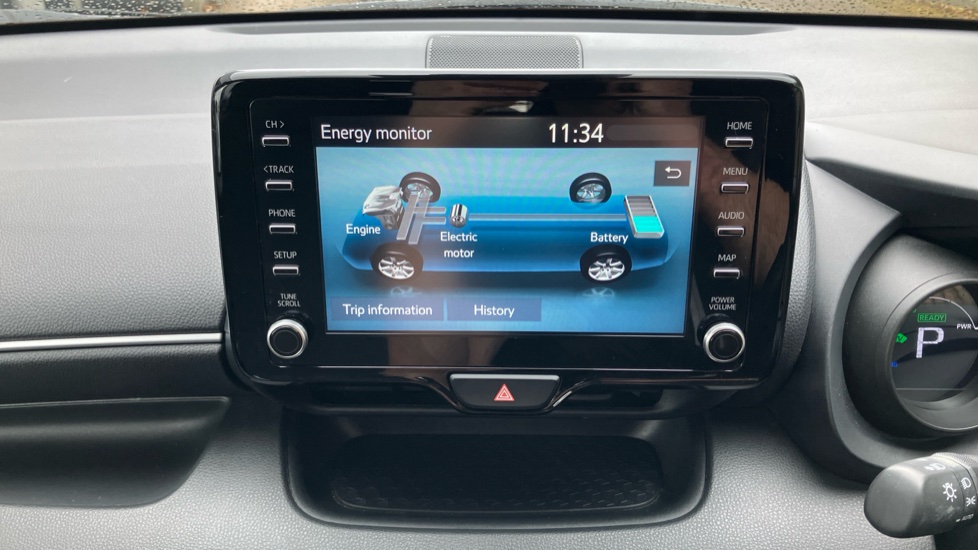 Toyota Yaris 1.5 Hybrid Design 5dr CVT Hybrid Hatchback - Image 38