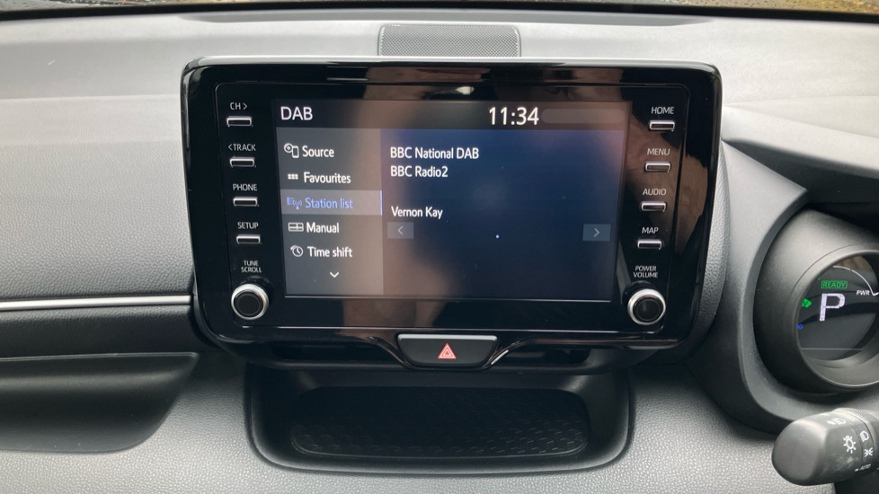 Toyota Yaris 1.5 Hybrid Design 5dr CVT Hybrid Hatchback - Image 40