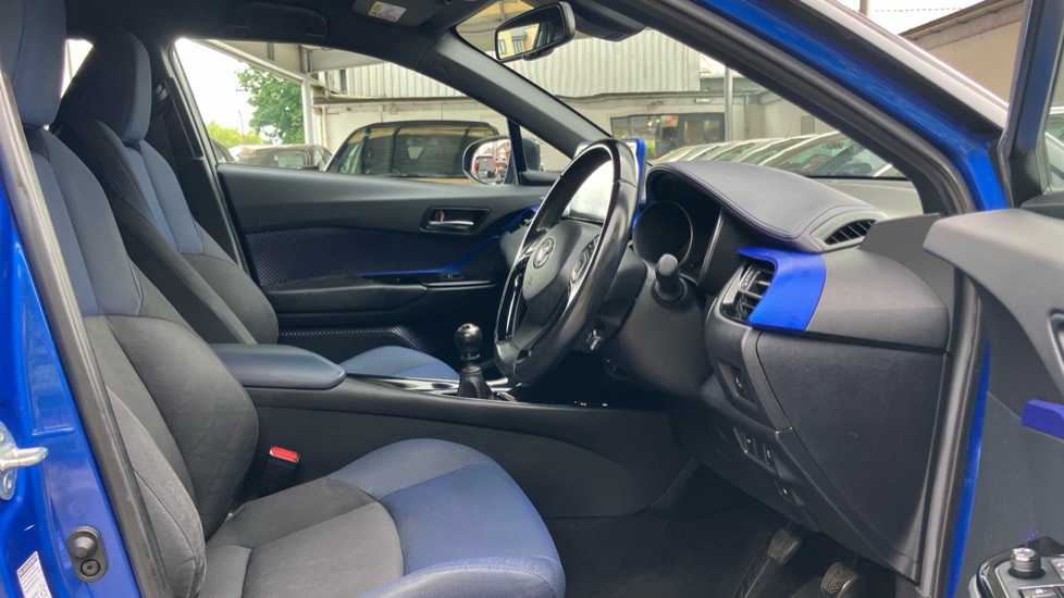 Toyota C-HR 1.2T Dynamic 5dr Petrol Hatchback - Image 12
