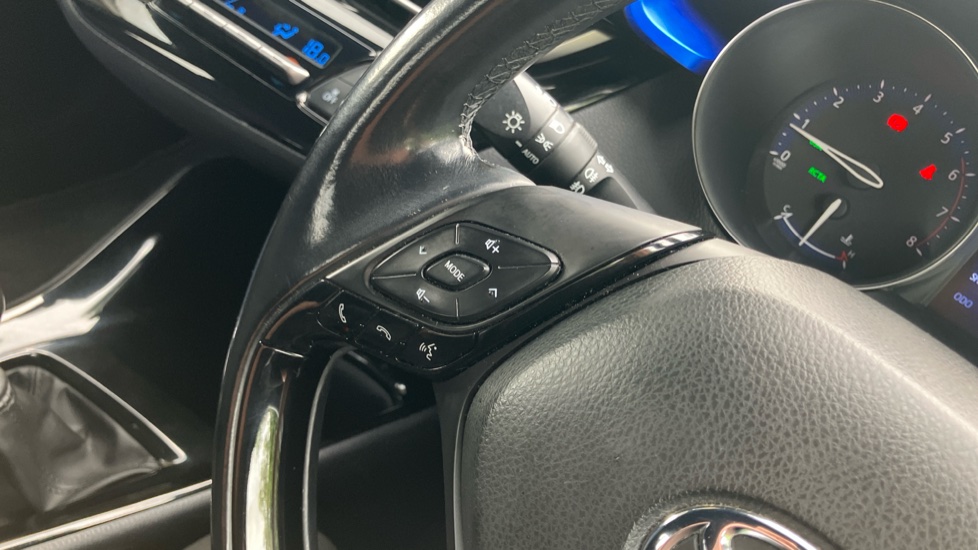 Toyota C-HR 1.2T Dynamic 5dr Petrol Hatchback - Image 34