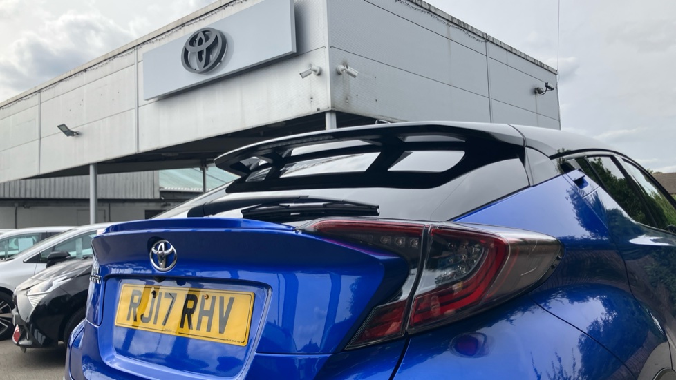 Toyota C-HR 1.2T Dynamic 5dr Petrol Hatchback - Image 38