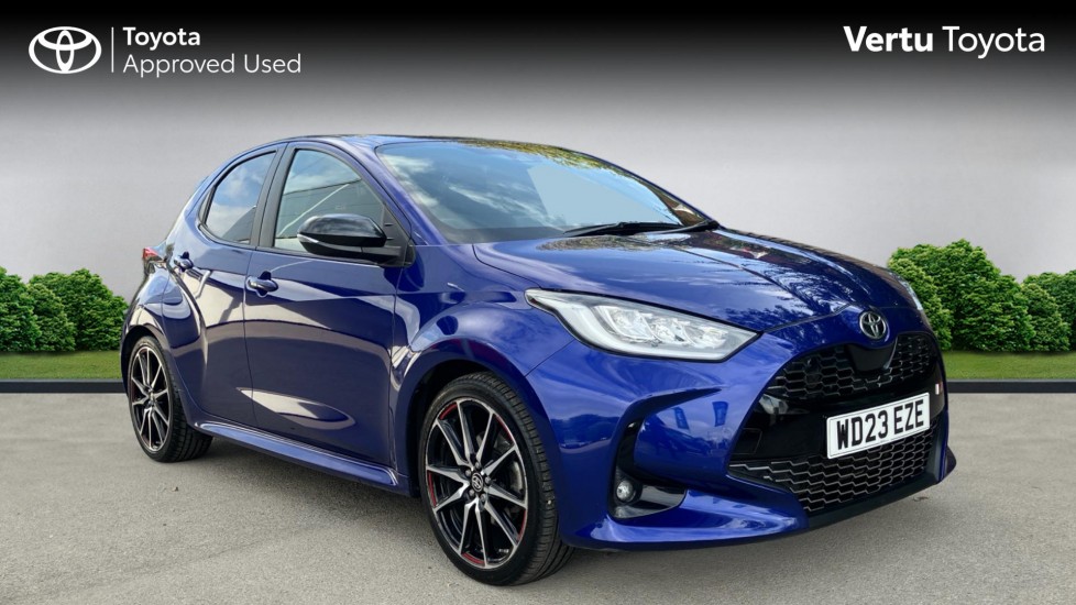Toyota Yaris 1.5 Hybrid GR Sport 5dr CVT Hybrid Hatchback - Image 1