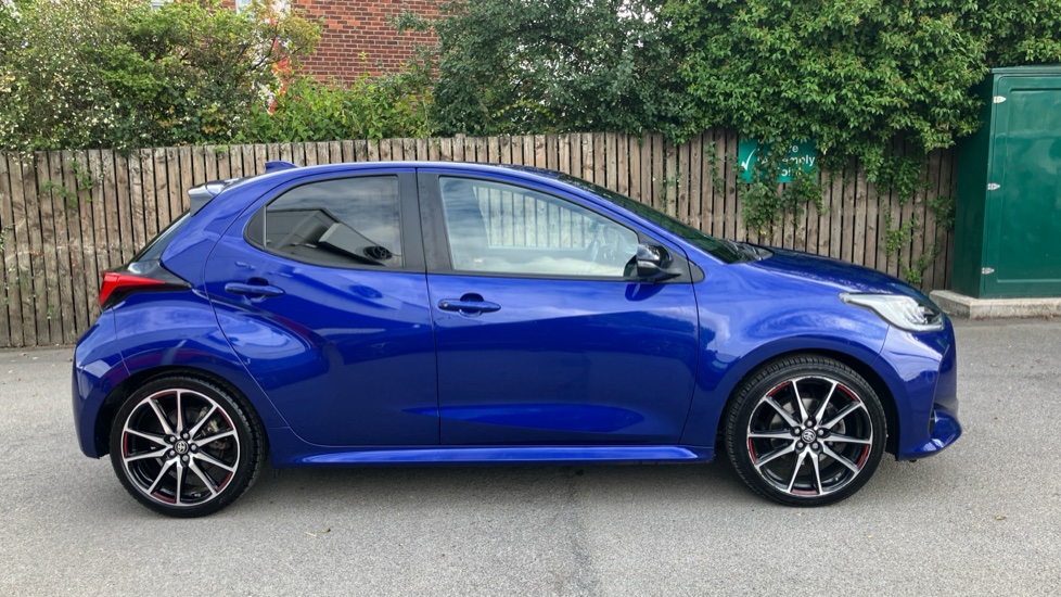 Toyota Yaris 1.5 Hybrid GR Sport 5dr CVT Hybrid Hatchback - Image 23