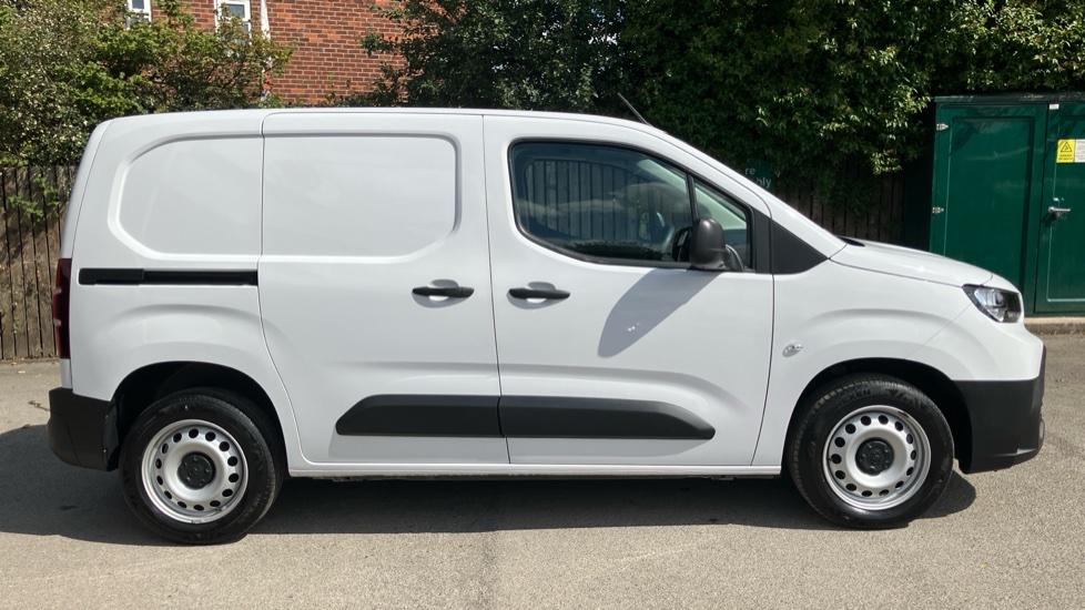Toyota Proace City L1 Diesel 1.5D 100 Active Van - Image 23