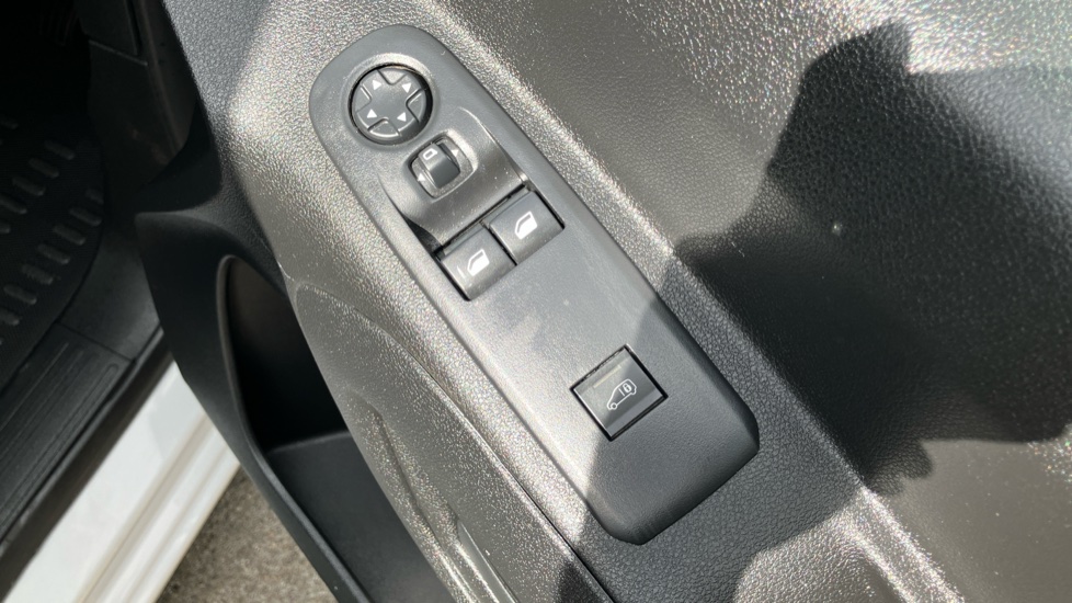 Toyota Proace City L1 Diesel 1.5D 100 Active Van - Image 30