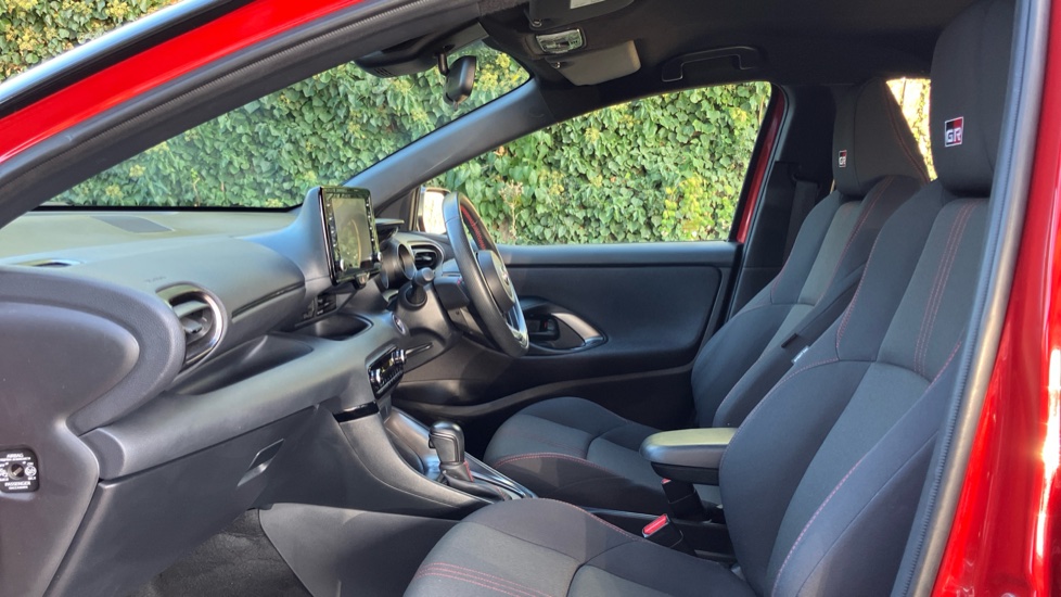 Toyota Yaris 1.5 Hybrid GR Sport 5dr CVT Hybrid Hatchback - Image 5