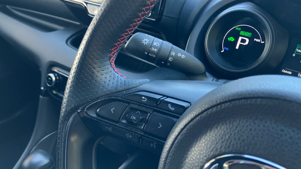 Toyota Yaris 1.5 Hybrid GR Sport 5dr CVT Hybrid Hatchback - Image 33