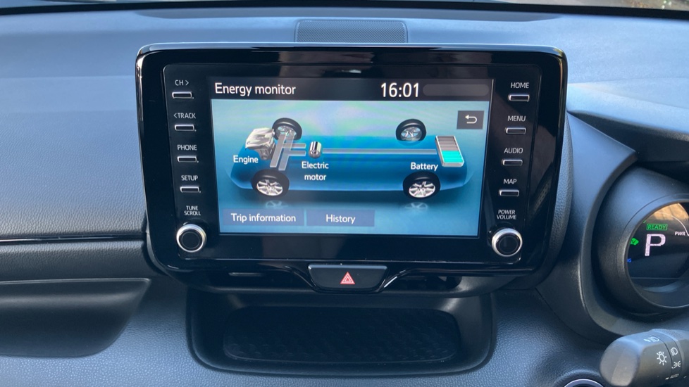 Toyota Yaris 1.5 Hybrid GR Sport 5dr CVT Hybrid Hatchback - Image 39