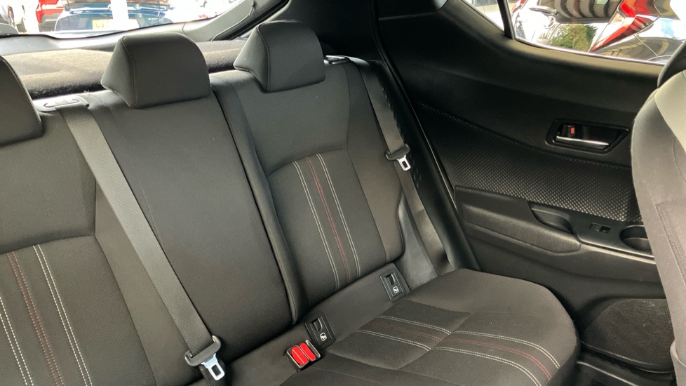 Toyota C-HR 2.0 Hybrid GR Sport 5dr CVT Hybrid Hatchback - Image 37