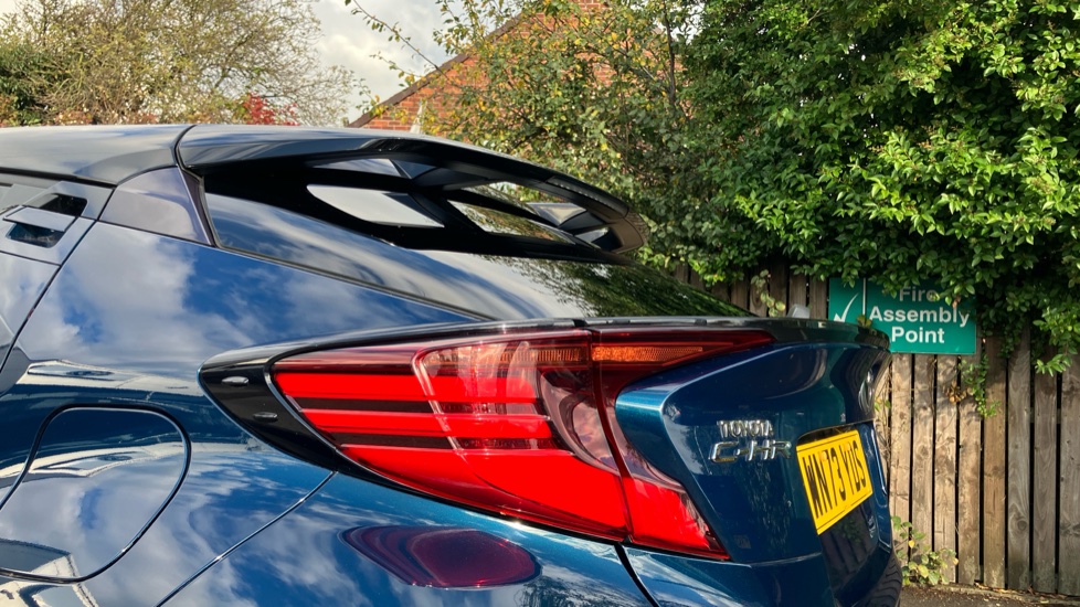 Toyota C-HR 2.0 Hybrid GR Sport 5dr CVT Hybrid Hatchback - Image 38