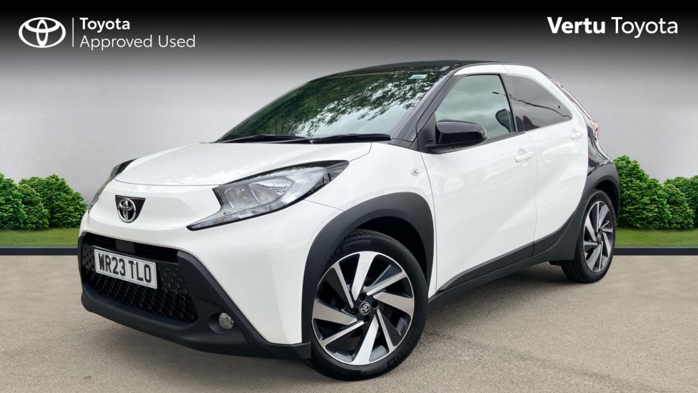 Toyota Aygo X 1.0 VVT-i Edge 5dr Petrol Hatchback - Image 3