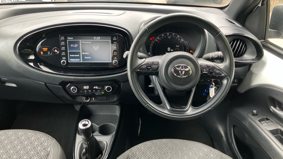 Toyota Aygo X 1.0 VVT-i Edge 5dr Petrol Hatchback - Image 7