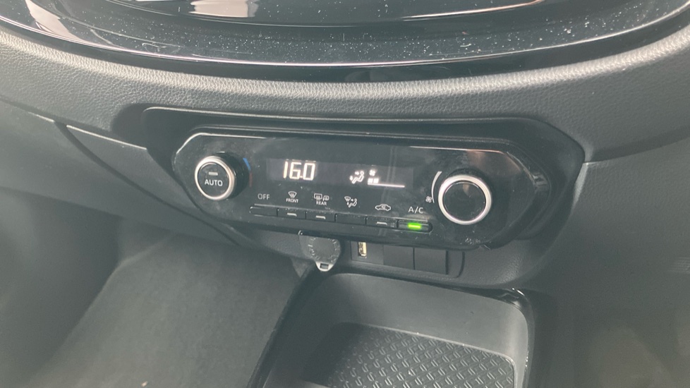 Toyota Aygo X 1.0 VVT-i Edge 5dr Petrol Hatchback - Image 34