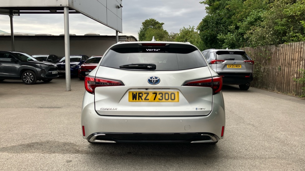 Toyota Corolla 1.8 Hybrid Design 5dr CVT Hybrid Estate - Image 26
