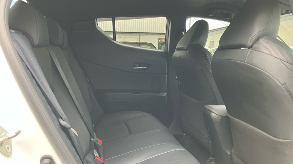 Toyota C-HR 1.8 Hybrid Excel 5dr CVT Hybrid Hatchback - Image 8