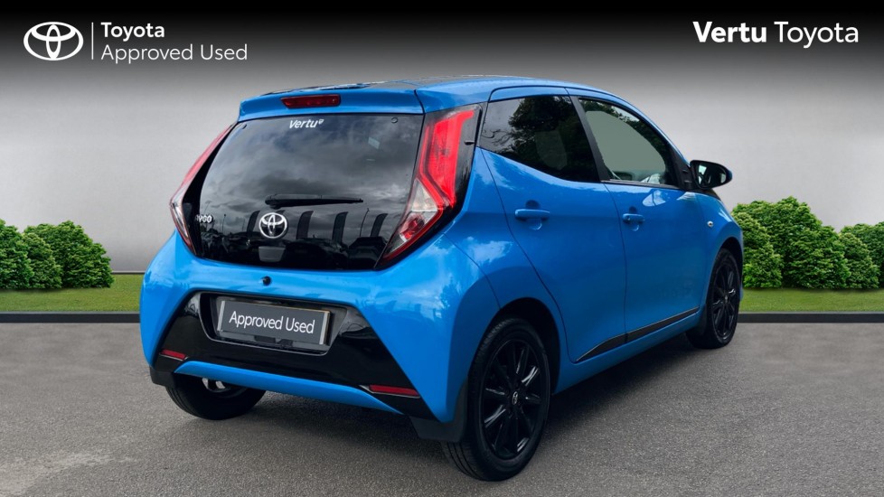 Toyota Aygo 1.0 VVT-i X-Press 5dr Petrol Hatchback - Image 2