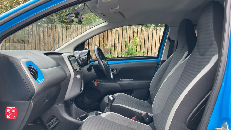 Toyota Aygo 1.0 VVT-i X-Press 5dr Petrol Hatchback - Image 5