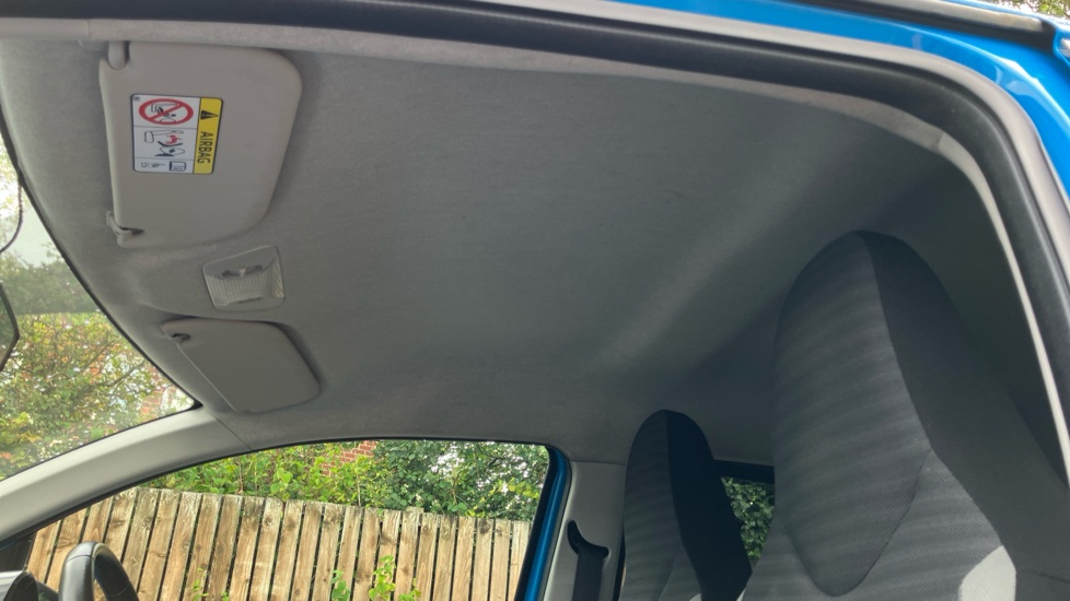 Toyota Aygo 1.0 VVT-i X-Press 5dr Petrol Hatchback - Image 19