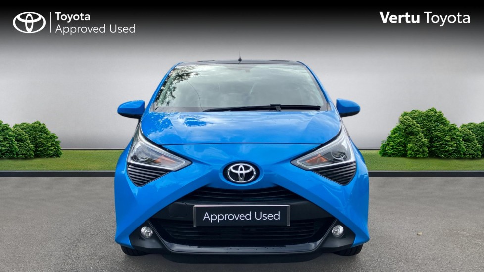 Toyota Aygo 1.0 VVT-i X-Press 5dr Petrol Hatchback - Image 22