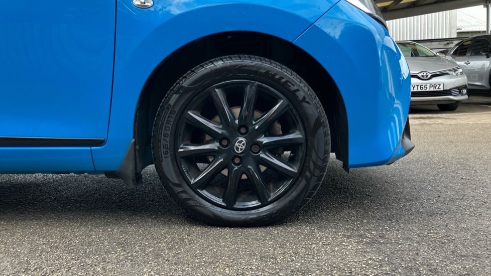 Toyota Aygo 1.0 VVT-i X-Press 5dr Petrol Hatchback - Image 25