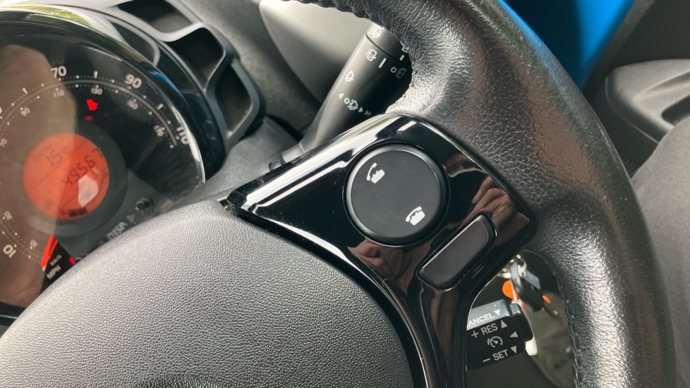 Toyota Aygo 1.0 VVT-i X-Press 5dr Petrol Hatchback - Image 33