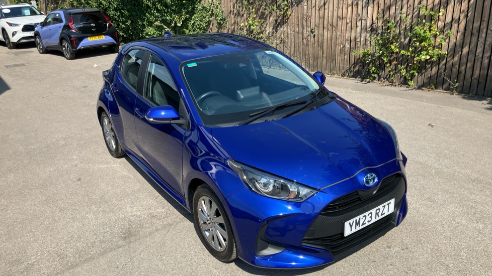 Toyota Yaris 1.5 Hybrid Icon 5dr CVT Hybrid Hatchback - Image 29