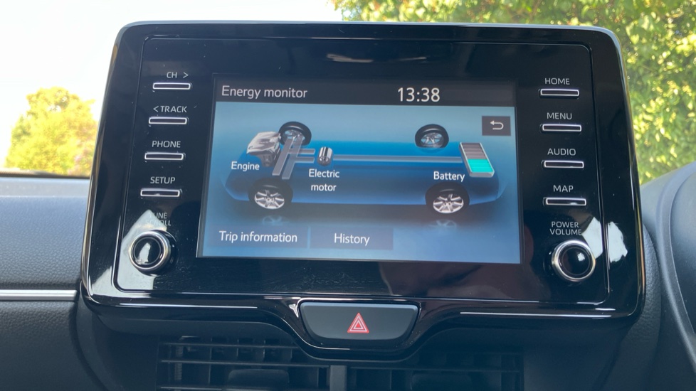 Toyota Yaris 1.5 Hybrid Icon 5dr CVT Hybrid Hatchback - Image 37