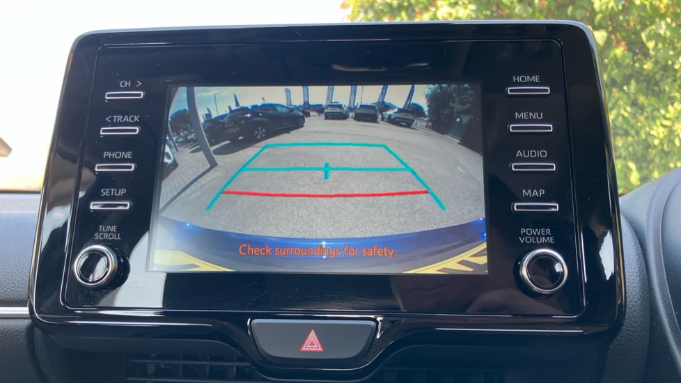Toyota Yaris 1.5 Hybrid Icon 5dr CVT Hybrid Hatchback - Image 40