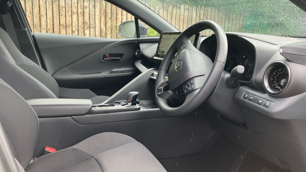 Toyota C-HR 1.8 Hybrid Design 5dr CVT Hybrid Hatchback - Image 12