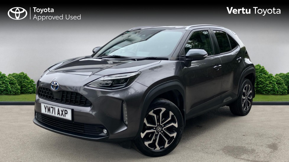 Toyota Yaris Cross 1.5 Hybrid Design 5dr CVT Hybrid Estate - Image 3
