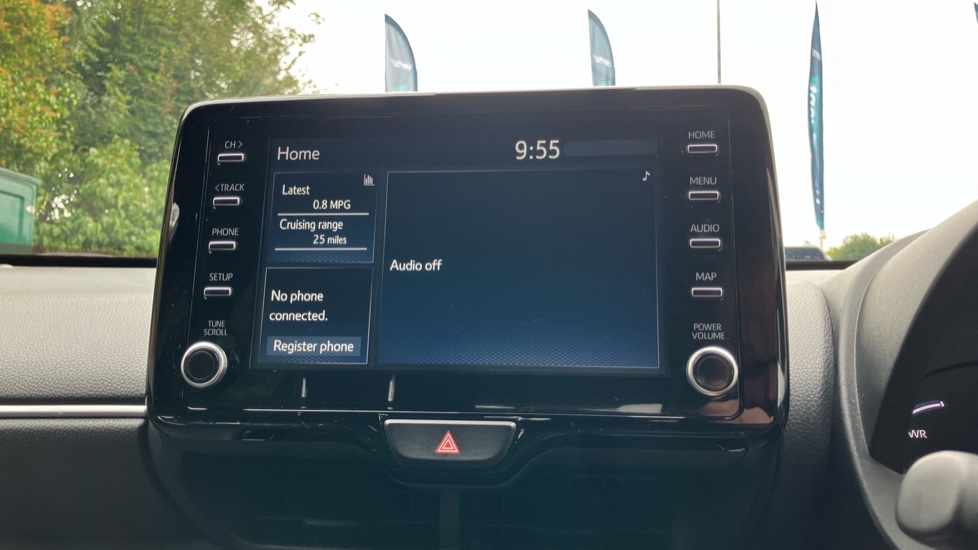 Toyota Yaris Cross 1.5 Hybrid Design 5dr CVT Hybrid Estate - Image 9