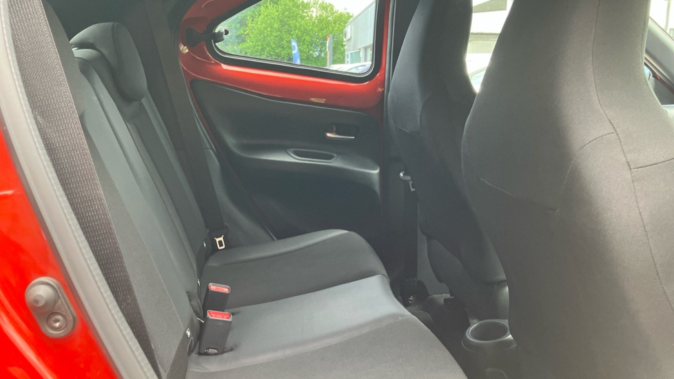 Toyota Aygo X 1.0 VVT-i Exclusive 5dr Petrol Hatchback - Image 8