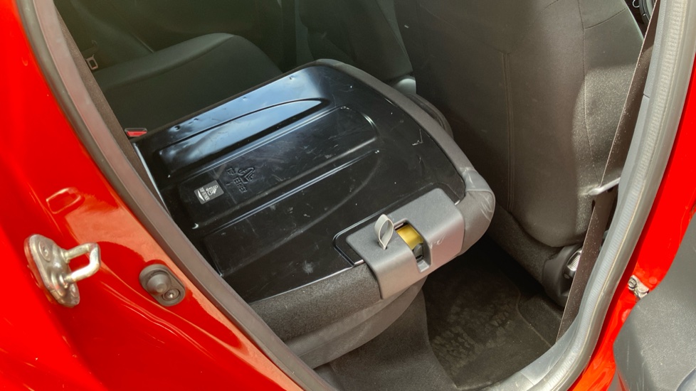 Toyota Aygo X 1.0 VVT-i Exclusive 5dr Petrol Hatchback - Image 18