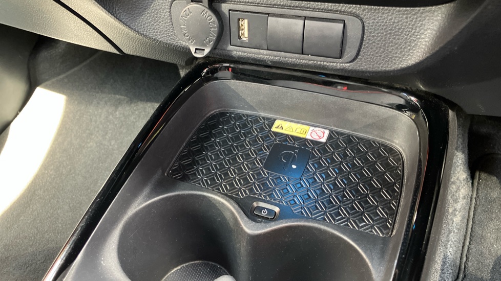 Toyota Aygo X 1.0 VVT-i Exclusive 5dr Petrol Hatchback - Image 36