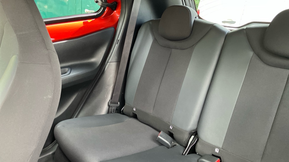 Toyota Aygo X 1.0 VVT-i Exclusive 5dr Petrol Hatchback - Image 37