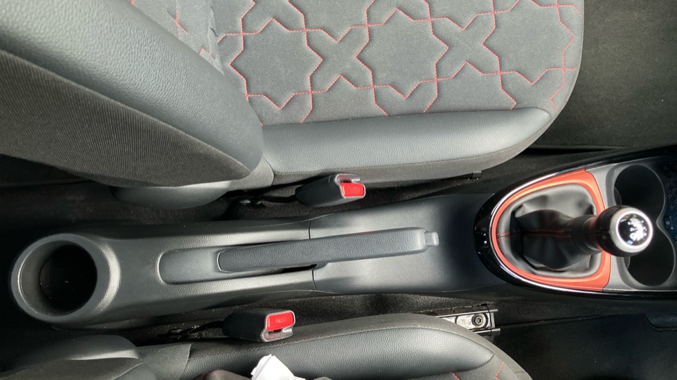 Toyota Aygo X 1.0 VVT-i Exclusive 5dr Petrol Hatchback - Image 49