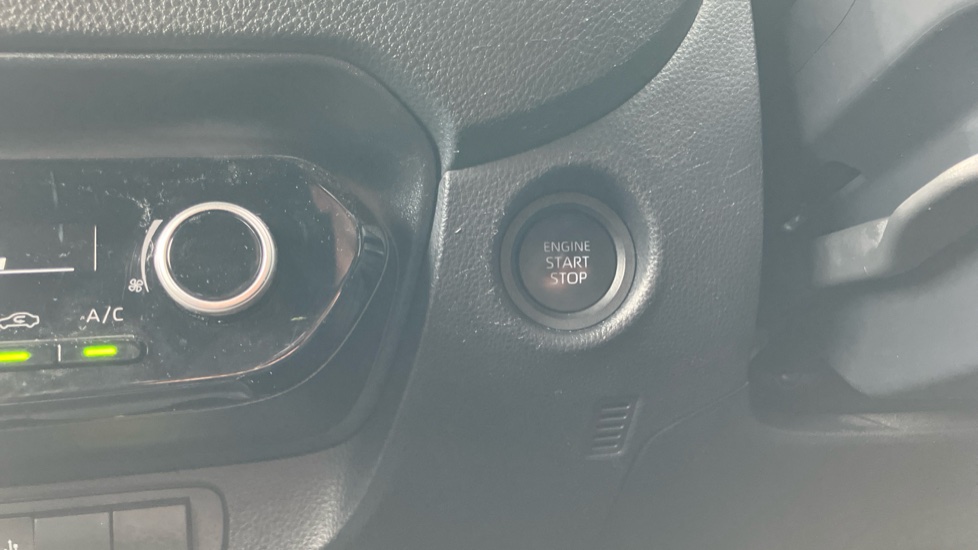 Toyota Aygo X 1.0 VVT-i Exclusive 5dr Auto Petrol Hatchback - Image 16