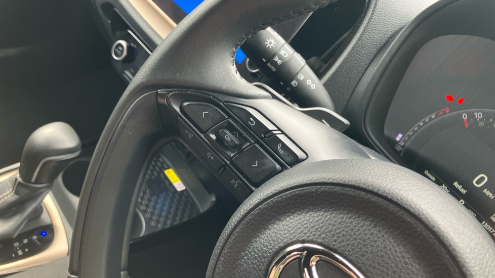 Toyota Aygo X 1.0 VVT-i Exclusive 5dr Auto Petrol Hatchback - Image 33