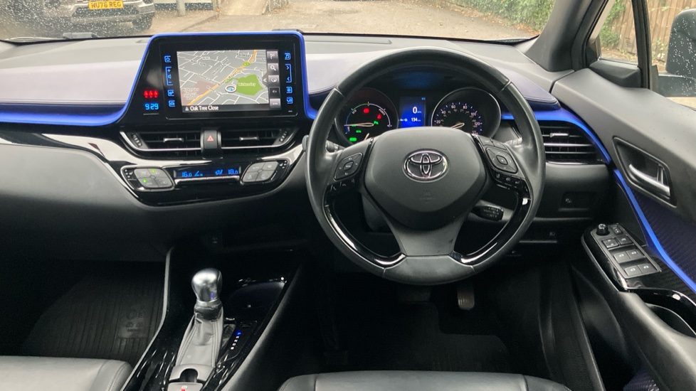 Toyota C-HR 1.8 Hybrid Dynamic 5dr CVT Hybrid Hatchback - Image 7