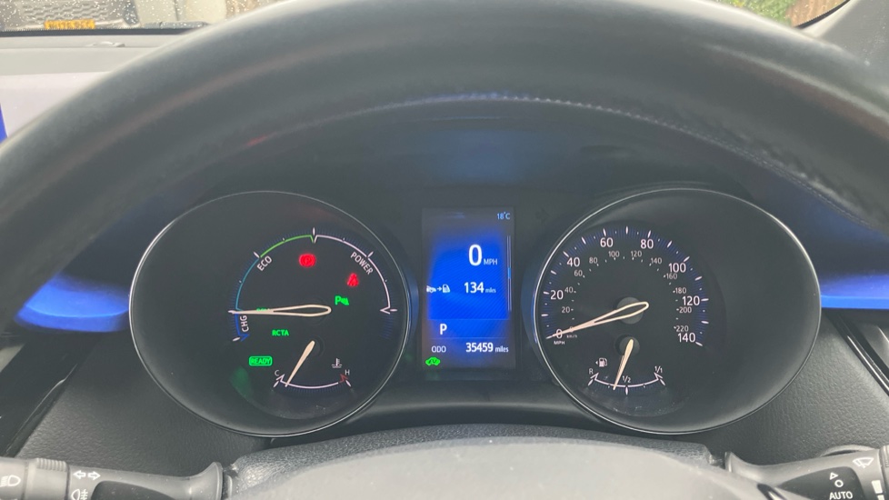 Toyota C-HR 1.8 Hybrid Dynamic 5dr CVT Hybrid Hatchback - Image 11