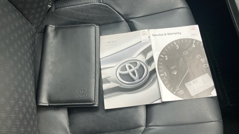 Toyota C-HR 1.8 Hybrid Dynamic 5dr CVT Hybrid Hatchback - Image 27