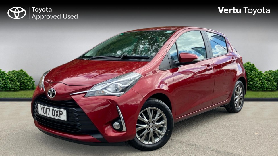 Toyota Yaris 1.5 VVT-i Icon Tech 5dr Petrol Hatchback - Image 3